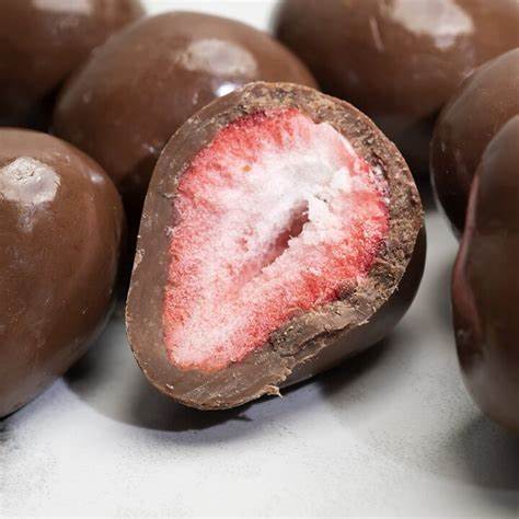 McNuss Freeze Dried Milk Chocolate – Strawberry